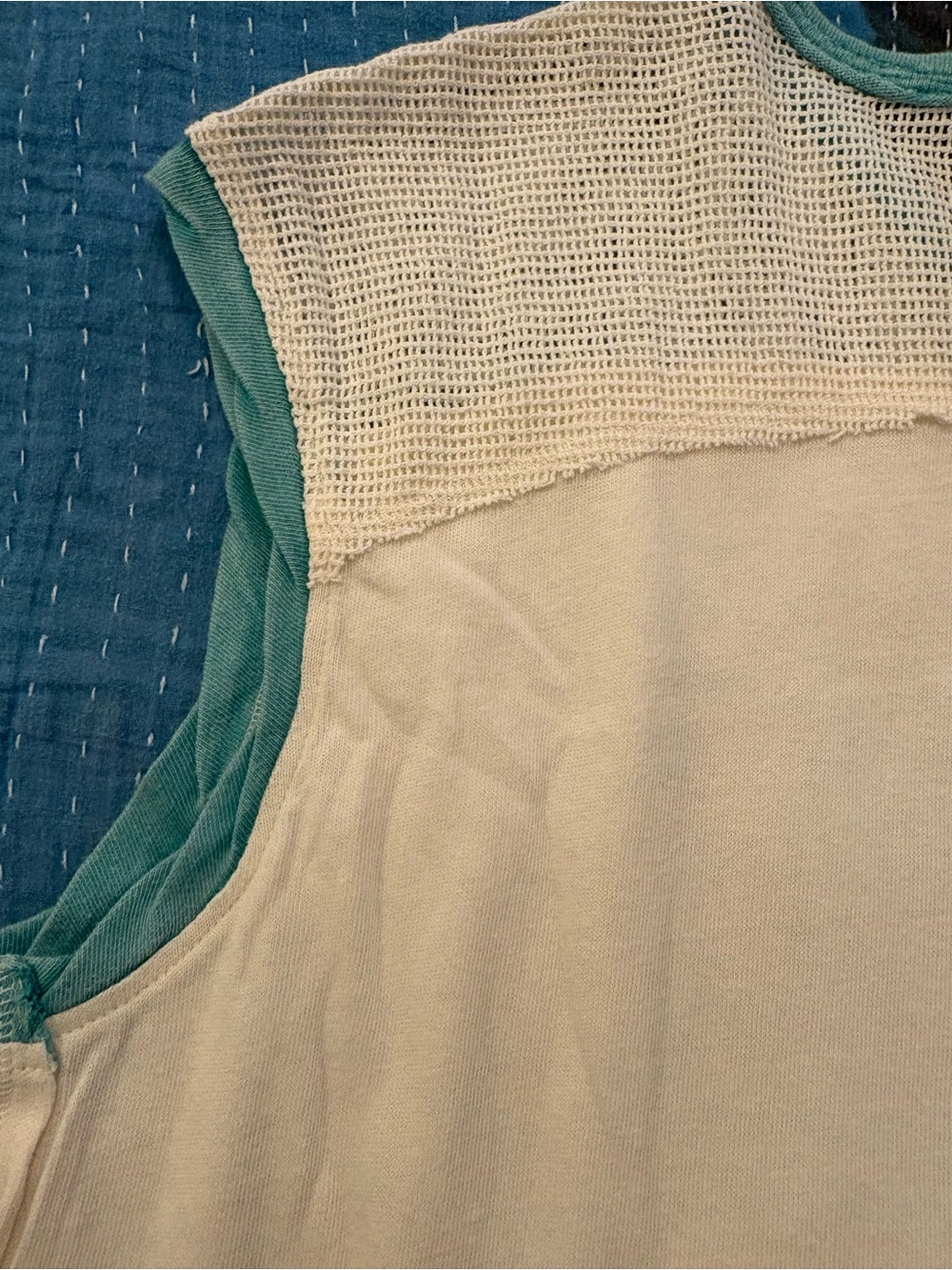 MAUI 97 Sleeveless Mesh Jersey - Cream with Teal Trim - Picture 10 of 10